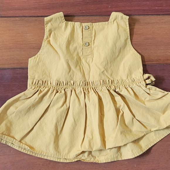 Button Back Tank - Picture 2 of 5